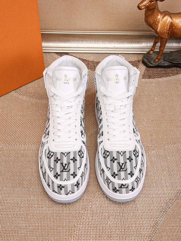 ルイヴィトン靴側面デザイン